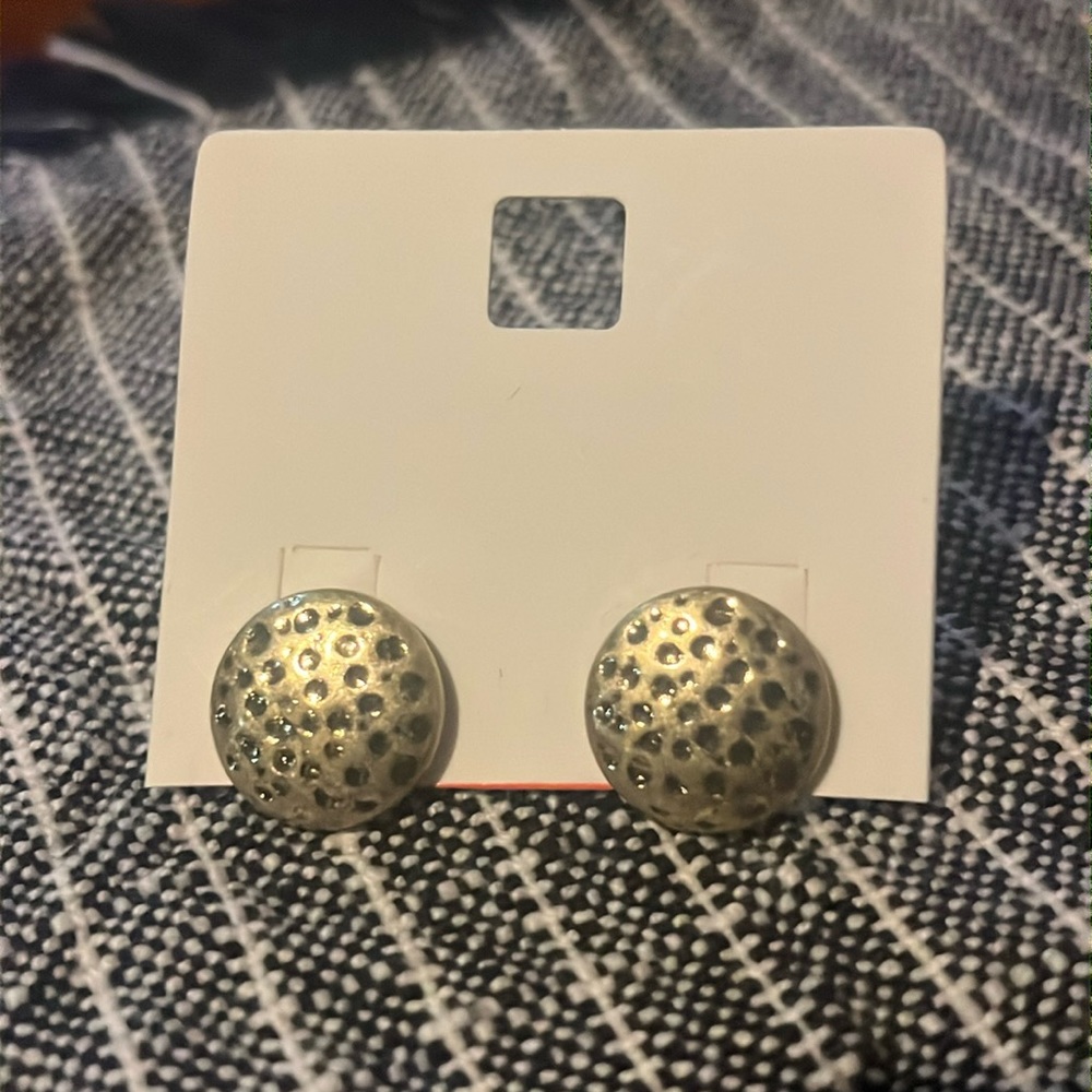 Free w/ any purchase- or 2/10$  Gold with black embellishment stud earrings